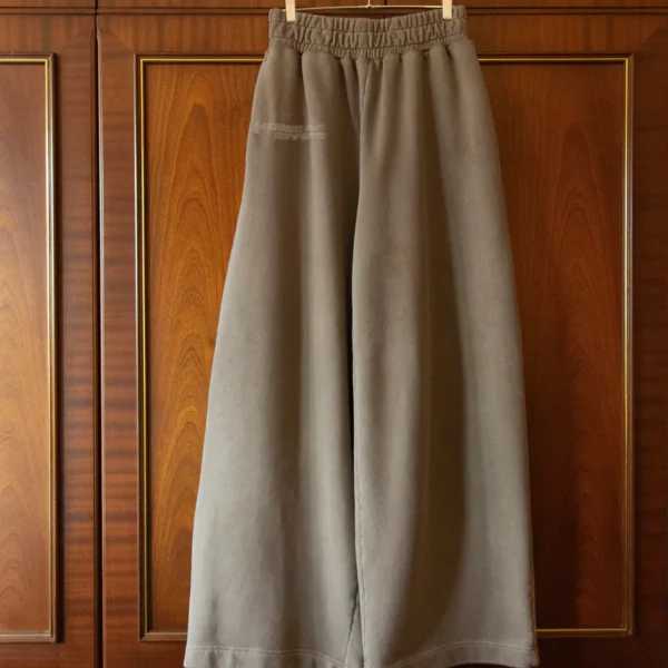 House of Errors Relaxed Joggers in Silt 2.webp