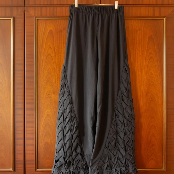 House of Errors Smockweave Trackpants Black 3.webp